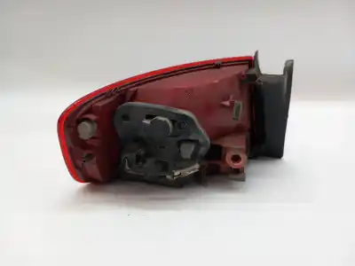 Автозапчасти б/у правый задний фонарь за audi a4 b8 (8k2) 2.0 tdi ссылки oem iam 8k5945096d  
