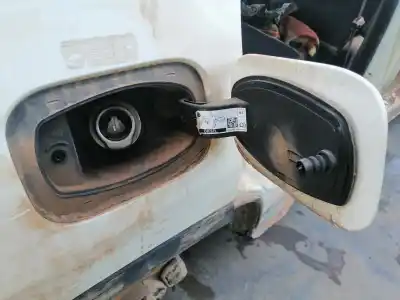 Автозапчастина б/у зовнішній пливний колпак для jeep compass (mp) 55263624 посилання на oem iam   
