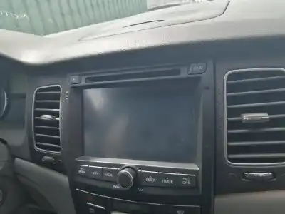 Автозапчасти б/у аудиосистема / радио Cd за SSANGYONG KORANDO 671950 ссылки OEM IAM   