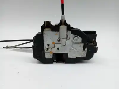 Second-hand car spare part left front door lock for nissan note (e11e) cr14de oem iam references 805019u100  