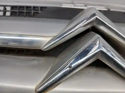 Автозапчастина б/у ПЕРЕДНЯ РЕШІТА для CITROEN BERLINGO  Посилання на OEM IAM 7804N2  