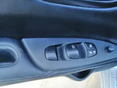 Peça sobressalente para automóvel em segunda mão botão / interruptor elevador vidro dianteiro esquerdo por nissan pulsar fastback (c13) 1.2 dig-t referências oem iam 809613zl0a