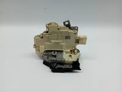 Peça sobressalente para automóvel em segunda mão fechadura da porta traseira direita por volkswagen passat variant (3c5) cbab referências oem iam 3c4839016a