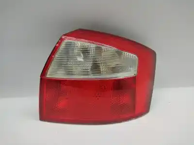Автозапчасти б/у ПРАВЫЙ ЗАДНИЙ ФОНАРЬ за AUDI A4 B6 (8E2)  ссылки OEM IAM 8E5945218  