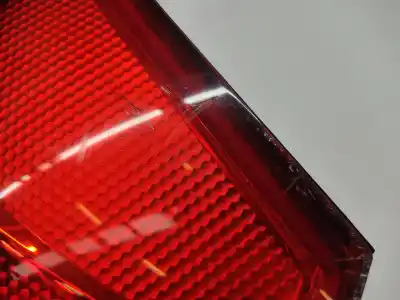 Автозапчастина б/у правий ліхтар для audi a4 b6 (8e2) 2.0 посилання на oem iam 8e5945218  