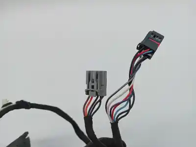 Piesă de schimb auto la mâna a doua oglinda laterala retrovizor dreapta pentru jeep compass (mp) 55263624 referințe oem iam   