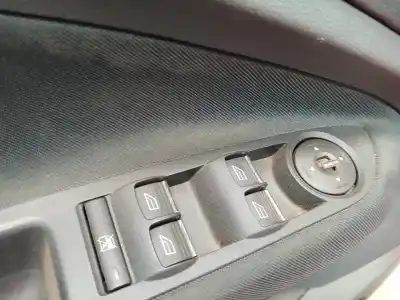 Second-hand car spare part left front door for ford c-max ii (dxa/cb7, dxa/ceu) 1.0 ecoboost oem iam references 2387618  