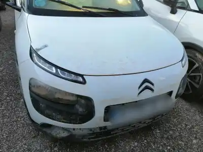 Автозапчастина б/у ПЕРЕДНІЙ БАМПЕР для CITROEN C4 CACTUS  Посилання на OEM IAM 1611364880  