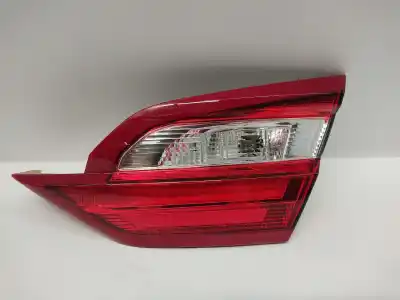 Автозапчасти б/у ВНУТРЕННИЙ ПРАВЫЙ ЗАДНИЙ ФОНАРЬ за FORD FIESTA (CE1)  ссылки OEM IAM 2527141  
