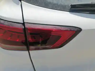 Peça sobressalente para automóvel em segunda mão farolim interior traseiro esquerdo por mg zs 15s4c referências oem iam 11275382