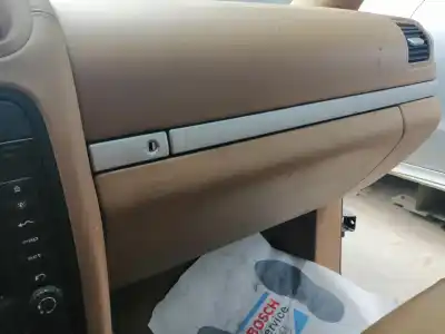 Автозапчастина б/у бардачок для porsche cayenne (9pa) s 4.5 посилання на oem iam 95555211801