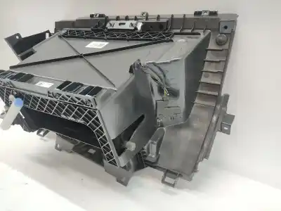 Автозапчастина б/у бардачок для jaguar e-pace 204dt посилання на oem iam j9c15062pvj  