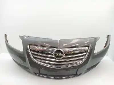 Pièce détachée automobile d'occasion LE PARE-CHOC AVANT pour OPEL INSIGNIA BERLINA  Références OEM IAM 13238286  