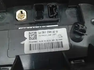 Tweedehands auto-onderdeel multifunctioneel display voor peugeot 208 (p2) hn05 oem iam-referenties 9838129680  
