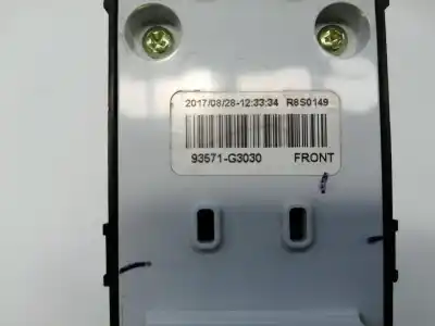 Gebrauchtes Autoersatzteil fensterschalter vorne links zum hyundai i30 cw (gdh) d4fb oem-iam-referenzen 93571g3030  