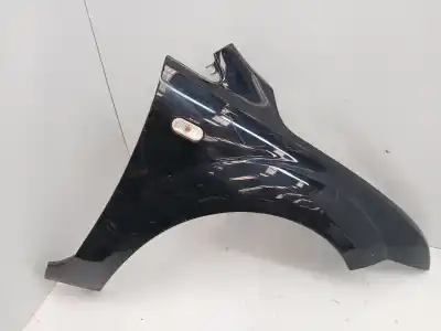 Peça sobressalente para automóvel em segunda mão GUARDA-LAMAS DIANTEIRO DIREITO por FORD FOCUS BERLINA (CAP)  Referências OEM IAM 1376483  