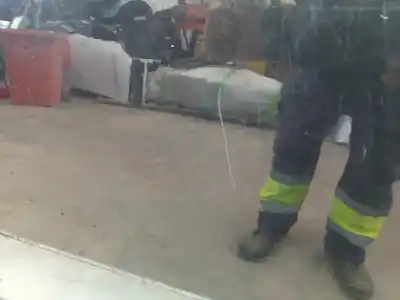 Автозапчастина б/у передні ліві двері для opel antara a22dm lnq посилання на oem iam 20924986  