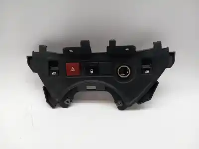 Tweedehands auto-onderdeel Waarschuwing voor PEUGEOT PARTNER (S2) 9HT OEM IAM-referenties 8231LC  