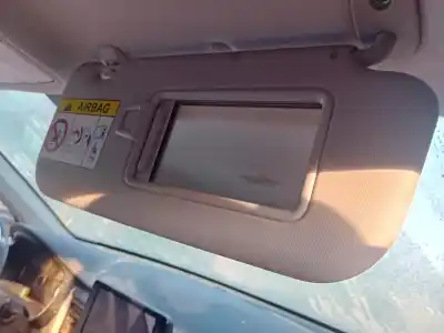 Автозапчасти б/у правая зона за KIA STONIC (YB) 1.2 CVVT ссылки OEM IAM 85220H8060  