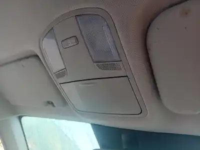 Автозапчастина б/у внутрішне світло для KIA STONIC (YB) 1.2 CVVT Посилання на OEM IAM 92800F2010  