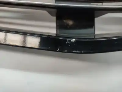 Автозапчастина б/у передня решіта для ssangyong rodius d20dtr посилання на oem iam 7941021610  