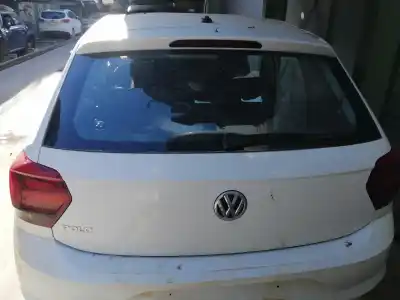 Peça sobressalente para automóvel em segunda mão PORTA DA MALA / TAMPA TRASEIRA por VOLKSWAGEN POLO VI (AW1) (08.2017)  Referências OEM IAM 2G6827025E  