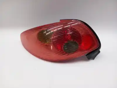 İkinci el araba yedek parçası Sol Kuyruk Lambasi için PEUGEOT 206 CC RFN OEM IAM referansları 6350N7  
