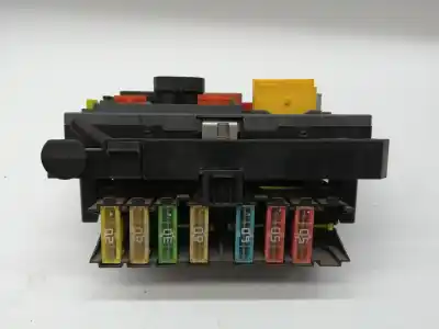 Second-hand car spare part fuse box unit for citroen c4 picasso i monospace (ud_) 1.6 hdi oem iam references 6500hk  