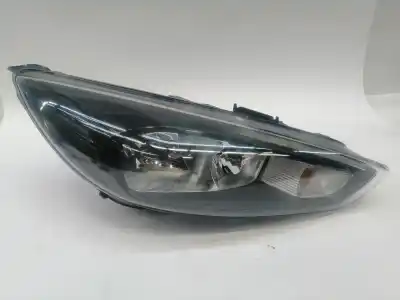 Second-hand car spare part RIGHT HEADLIGHT for FORD FOCUS BERLINA (CB8)  OEM IAM references 2060592  