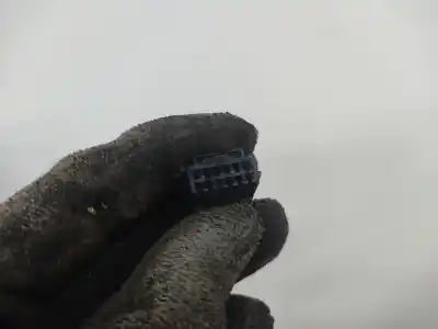 Pezzo di ricambio per auto di seconda mano retrovisore destro per renault captur i h4b408 riferimenti oem iam 963010936r   Pezzo di ricambio per auto di seconda mano retrovisore destro per renault captur i h4b408 riferimenti oem iam 963010936r