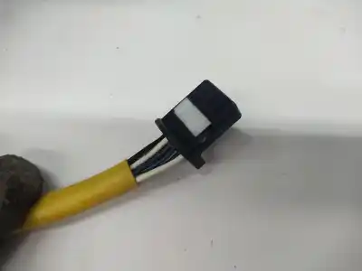 Pezzo di ricambio per auto di seconda mano retrovisore destro per renault captur i h4b408 riferimenti oem iam 963010936r   Pezzo di ricambio per auto di seconda mano retrovisore destro per renault captur i h4b408 riferimenti oem iam 963010936r