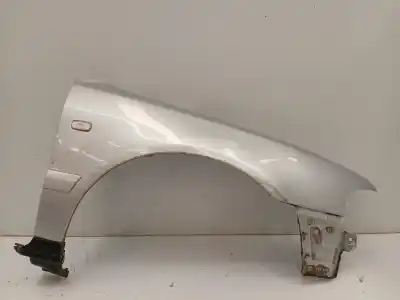 Peça sobressalente para automóvel em segunda mão GUARDA-LAMAS DIANTEIRO ESQUERDO por AUDI A4 B5 (8D2)  Referências OEM IAM 8D0821105M  