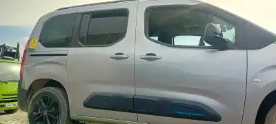 Автозапчасти б/у ЛЕВАЯ СДВИЖНАЯ БОКОВАЯ ДВЕРЬ за CITROEN BERLINGO FURGÓN 1681992280 ссылки OEM IAM   