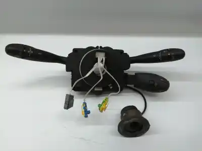 Peça sobressalente para automóvel em segunda mão COMUTADOR DE LUZES por PEUGEOT 206 SW 8HX(DV4TD) Referências OEM IAM 6239AE  