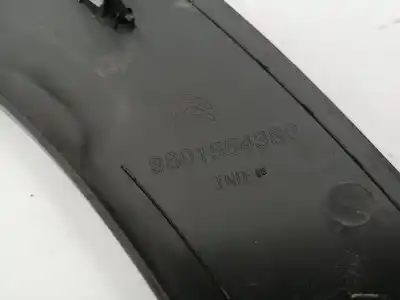 Автозапчастина б/у праве задне крило для citroen c4 cactus 9h06 посилання на oem iam 98015543xt  