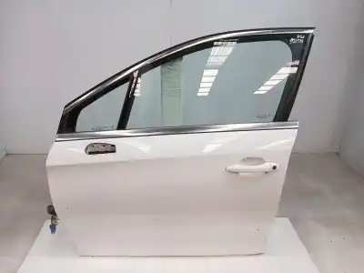 Second-hand car spare part LEFT FRONT DOOR for CITROEN DS4  OEM IAM references 9002EH  