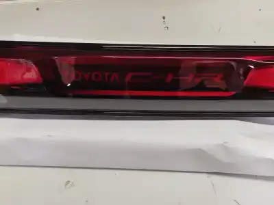 Автозапчасти б/у центральный задний фонарь за toyota c-hr (x10) m20a ссылки oem iam 81581f4220  