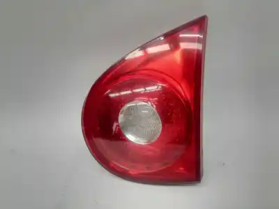 Piesă de schimb auto la mâna a doua Lampã Interior Dreapta Spate pentru VOLKSWAGEN GOLF V (1K1) 1.9 TDI Referințe OEM IAM 1K6945094E  