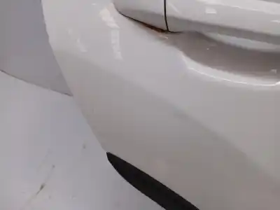 Автозапчастина б/у двері задні праві для kia stonic (yb) 1.2 cvvt посилання на oem iam 77004h8400  