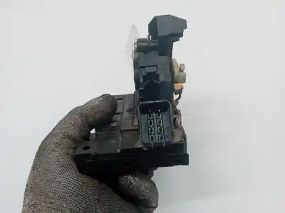 Автозапчастина б/у замок передній праві двері для ford focus familiar (cak) ffda посилання на oem iam 2s4aa21812ga  