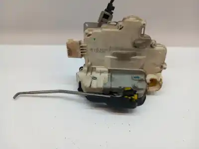 Second-hand car spare part left front door lock for audi a6 c6 (4f2) 2.0 tdi oem iam references 4f1837015e  