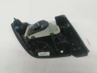 Автозапчастина б/у правий ліхтар для peugeot 208 (p2) hn05 посилання на oem iam 9823216580  
