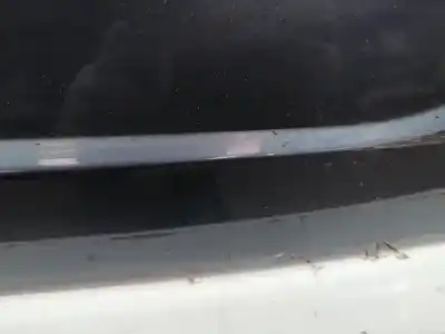 Автозапчастина б/у загальні двері для ssangyong rodius d/d27dt посилання на oem iam 6401121101  