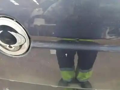 Автозапчастина б/у загальні двері для ssangyong rodius d/d27dt посилання на oem iam 6401121101  