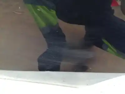 Second-hand car spare part rear left door for ssangyong tivoli g16x oem iam references   