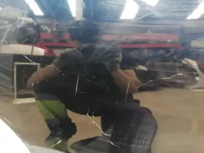 Second-hand car spare part rear right door for ssangyong tivoli g16x oem iam references   