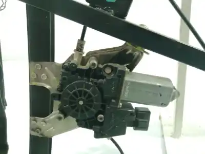 Pezzo di ricambio per auto di seconda mano alzacristalli anteriore destro per audi a6 c5 (4b2) 2.5 tdi riferimenti oem iam    Pezzo di ricambio per auto di seconda mano alzacristalli anteriore destro per audi a6 c5 (4b2) 2.5 tdi riferimenti oem iam