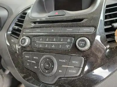 Pezzo di ricambio per auto di seconda mano IMPIANTO AUDIO / RADIO CD per FORD KA+ (CDU)  Riferimenti OEM IAM 2021149  