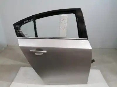 İkinci el araba yedek parçası Arka Sag Kapi için CHEVROLET CRUZE 5-PUERTAS Z20D1 OEM IAM referansları 95987764  