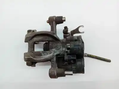 Peça sobressalente para automóvel em segunda mão pinça de travão traseira esquerda por bmw serie 1 berlina (f40) b47 referências oem iam 34206883025